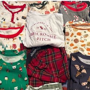 Youth lot size 14 pajamas! Gender neutral